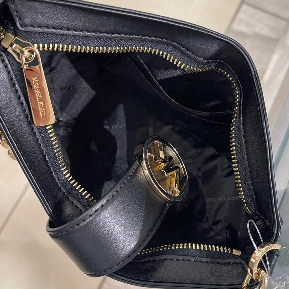 MICHAEL KORS CARMEN SMALL POUCHETTE SHOULDER CHAIN BAG BLACK/GOLD TONED HARDWARE - Picture 10 of 16